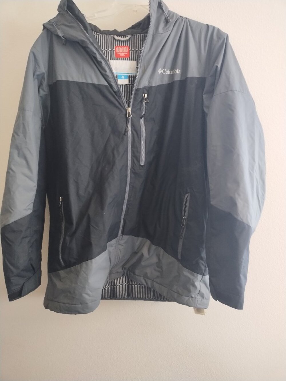 Sportwear Columbia jacket thermal coil size L